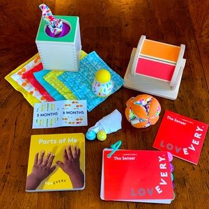 Lovevery playkit. “The senser” 5-6months